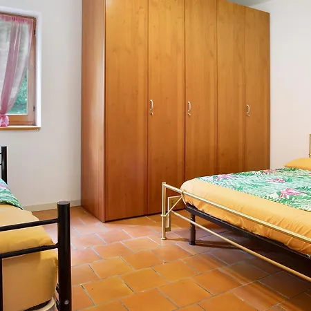 Casa Nel Bosco بيت للعطل Sacco (Sondrio)